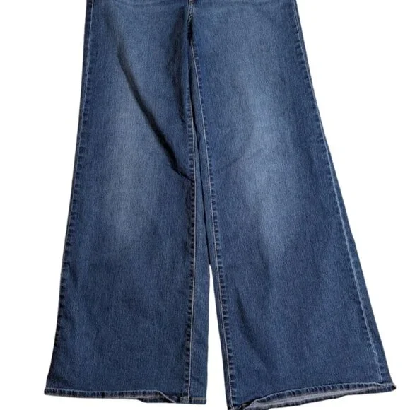 Levi's Women's High waist Stretch Wide-Leg (13.5") Jeans 30x32 Dark Wash Denim - Picture 6 of 9